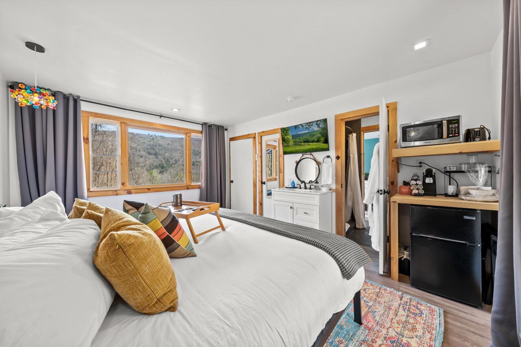 Green Acres Retreat Hancock エクステリア 写真